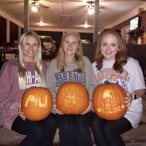 Meet your Posher, Leanne